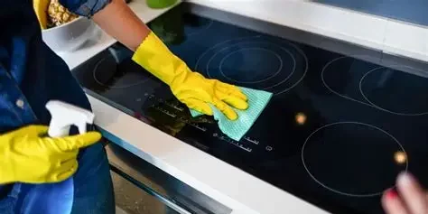 Ergebnis einer Küchenreinigung im bereich gastro